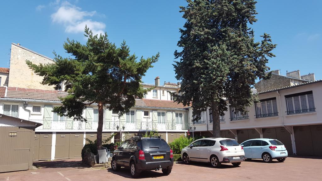 Hotel Du Cheval Rouge Versailles Exterior foto