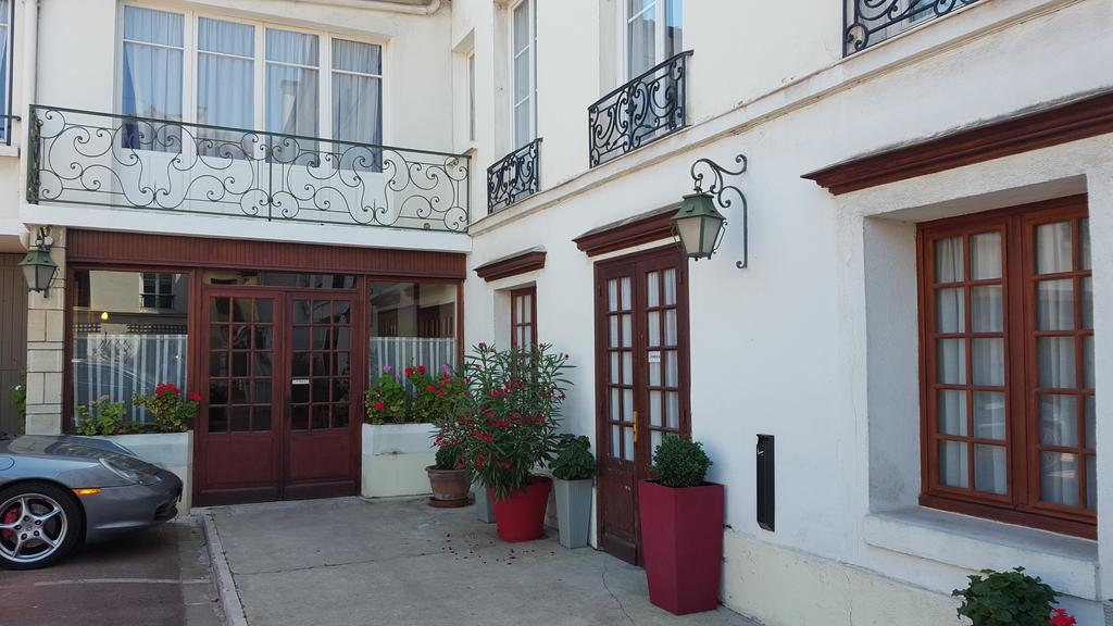 Hotel Du Cheval Rouge Versailles Exterior foto